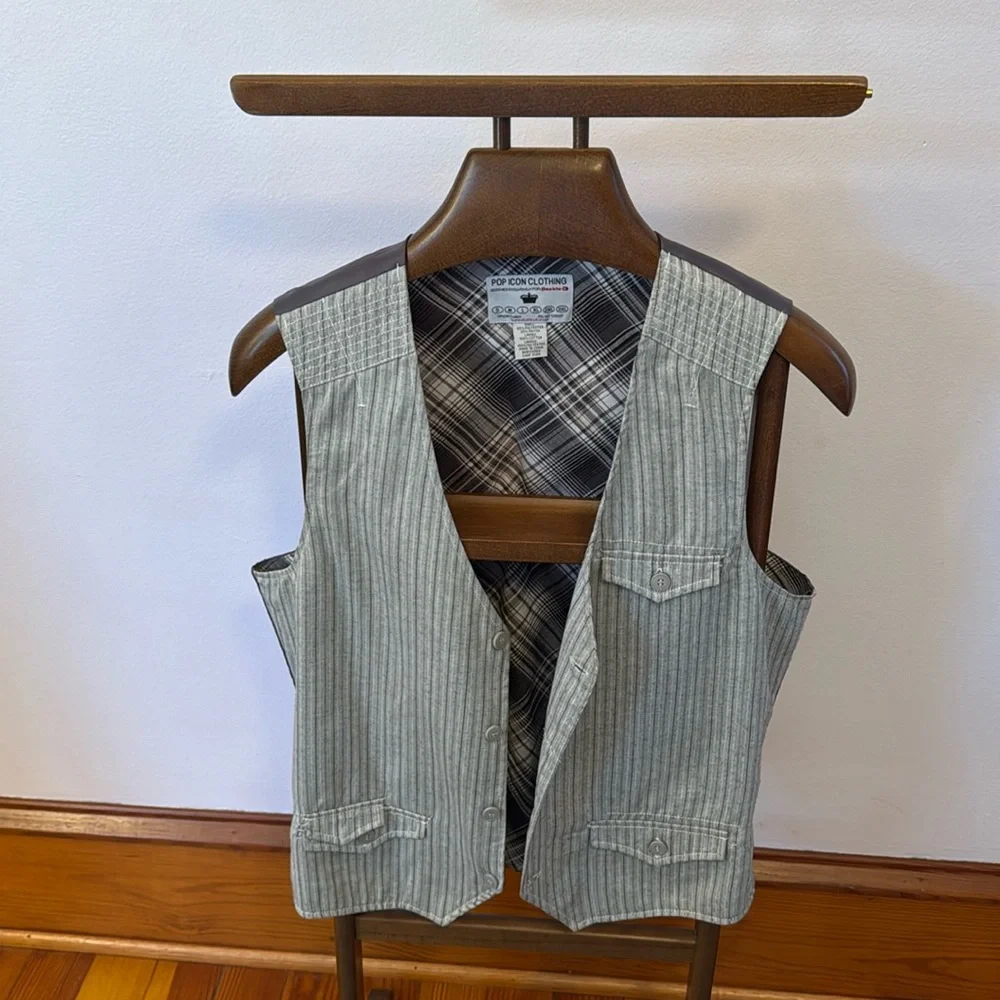 POP ICON CLOTHING vest size Large - Picture 1 of 6